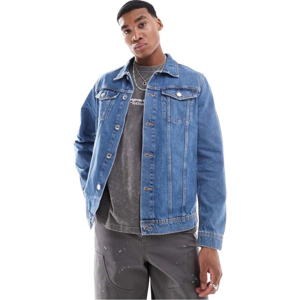 Liquor N Poker Classic Blue Button Down Denim Jacket Size Medium